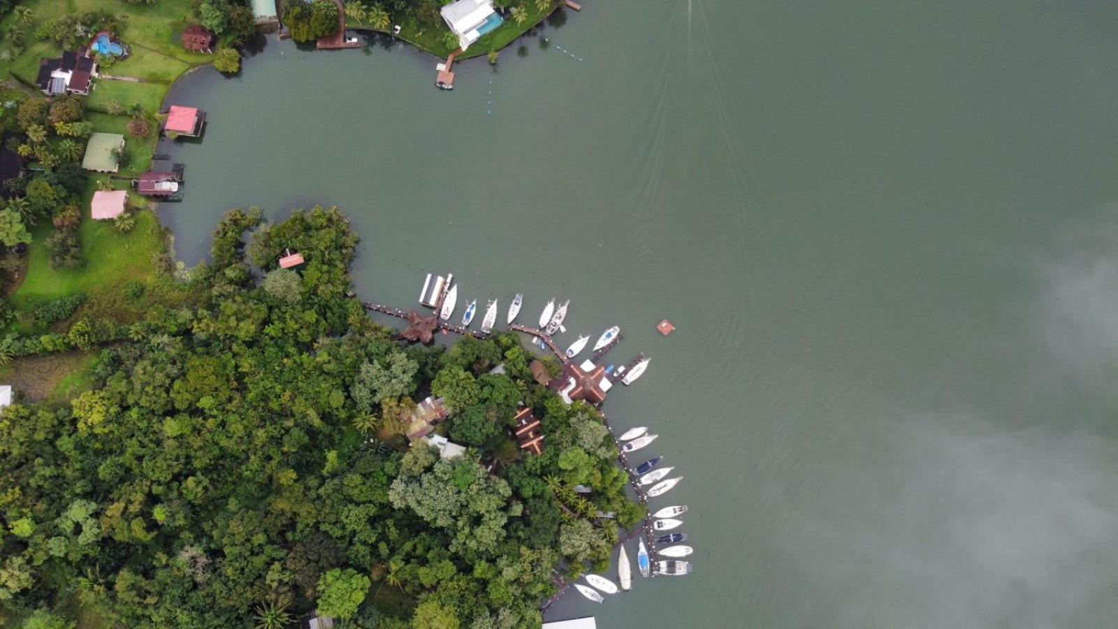 Tortugal Boutique River Lodge Rio Dulce Town Dış mekan fotoğraf